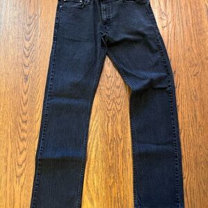 Levi's Men's 514 Black Slim Jeans